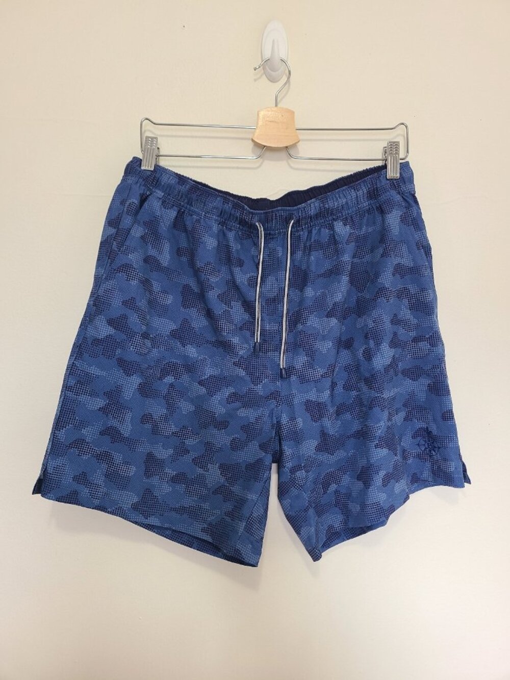 Peter Millar Seaside Wash Blue Camo Lined Swim Trunks Board Shorts Men's Size L